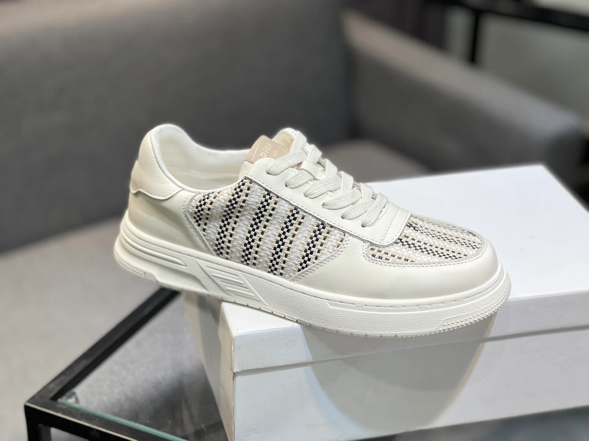 Men's Men's Shoes 💰400 [Dior] Spring and Autumn New Style 🙈Original Reissue! Reproduced from the original 💯, the workmanship is top-notch, 💪💪💪 cowhide leather upper ➕ genuine leather feet, 👻 suitable for all kinds of travel! Number of yards 38-44